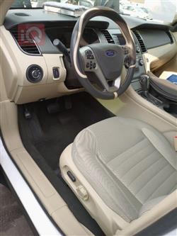 Ford Taurus